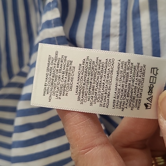 CAbi Blue and White Striped Button-up Crop Shirt size Medium - Picture 7 of 9